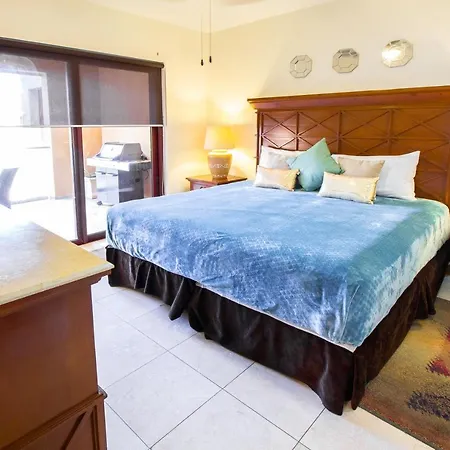 El Faro 305 Reef Apartment